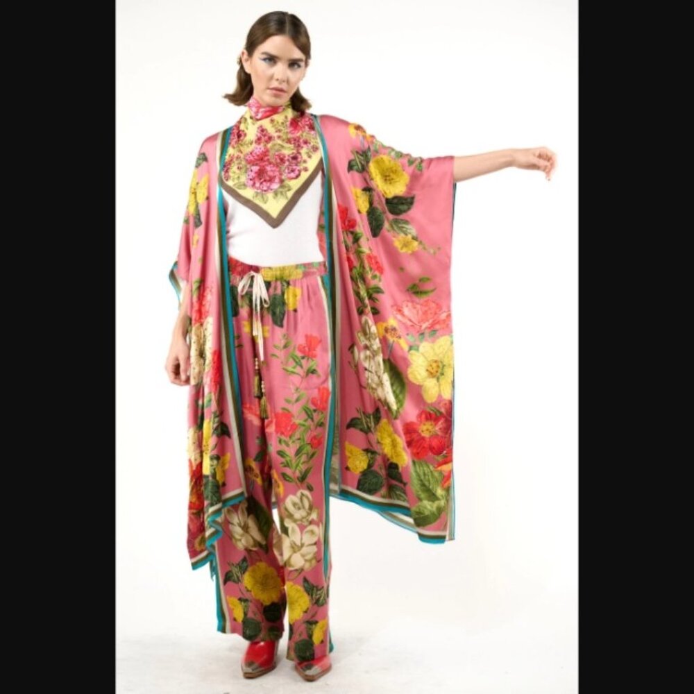 Aratta Silent Journey My Valentine Kimono Dusty Rose Floral ONE SIZE NWT - Picture 2 of 5